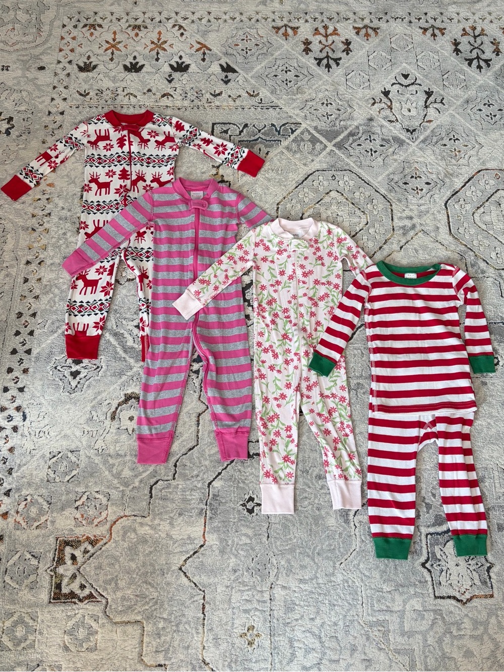 Hanna Andersson 2T pajama bundle (4 pairs)
